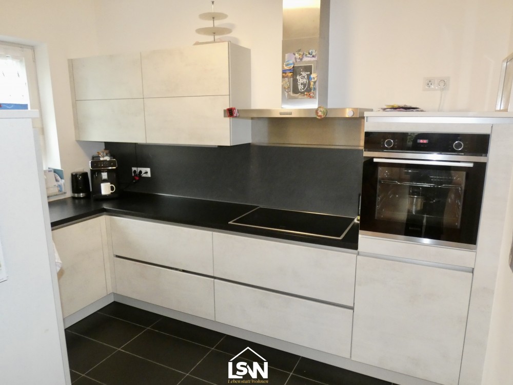 Doppelhaushälfte in ruhiger Siedlungslage