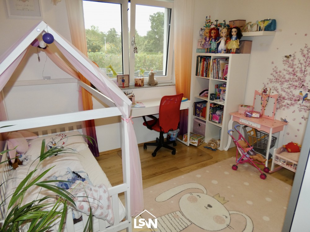 Doppelhaushälfte in ruhiger Siedlungslage