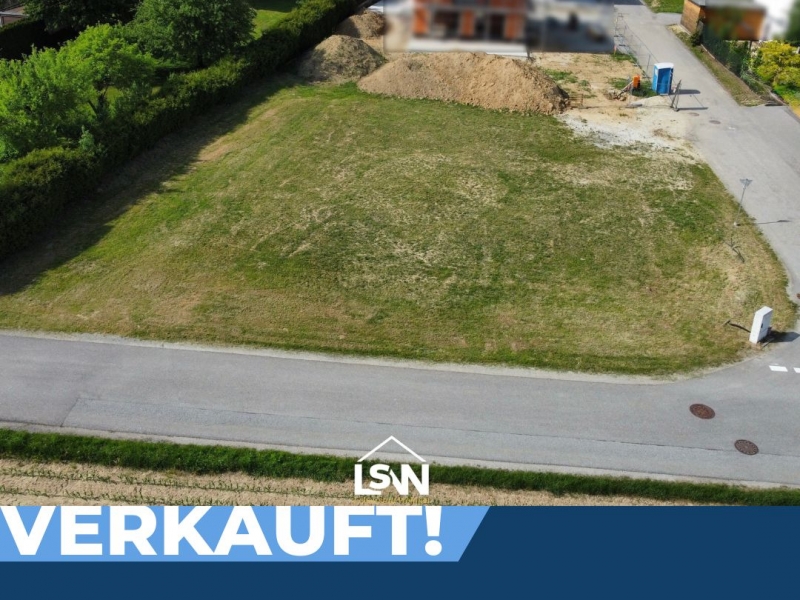 Sonniges Eck-Baugrundstück mit 1.000 m² ohne Bauzwang in Suben – Ortsteil Schnelldorf